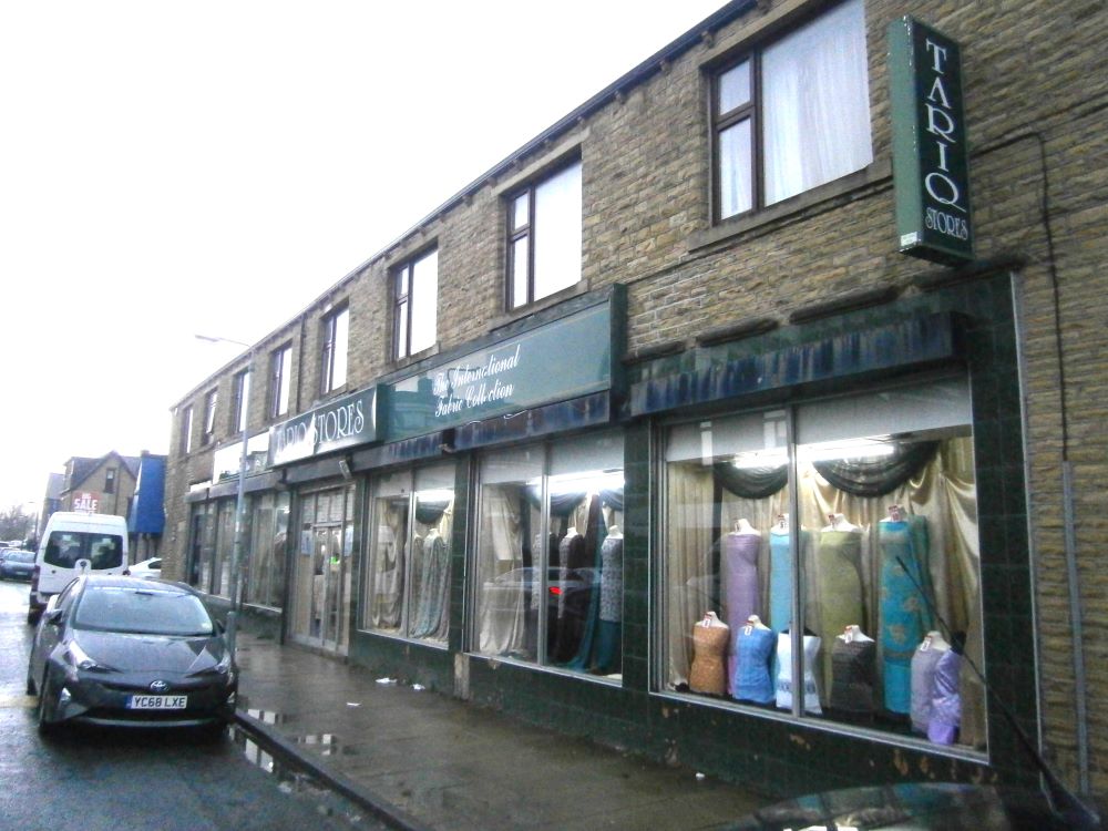 183 Woodhead Road  Bradford  BD7 2BL